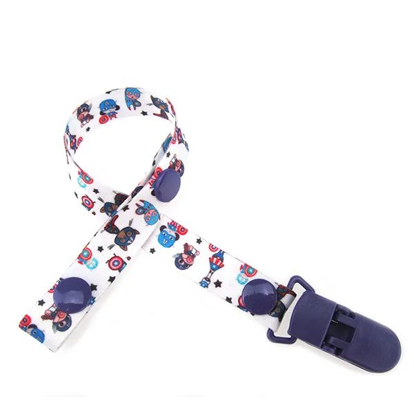 1pc Portable Pacifier Clip: Lightweight material, easy-to-use clip, ideal choice for outings with baby