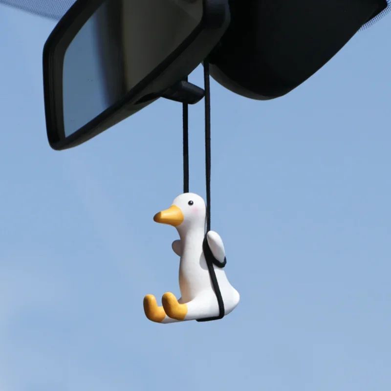 Gesso Bonito Anime Carro Acessório Balançando Pato Pingente Espelho Retrovisor Do Carro Ornamentos Aniversário Presente Casal Acessórios