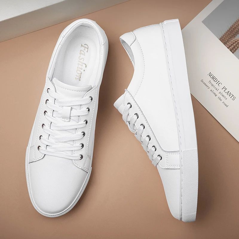 New Sneakers Men Shoes Genuine Leather Mens Casual Shoes Flat Male Footwear Fashion Black White Shoes Tenis Masculino Skateboard