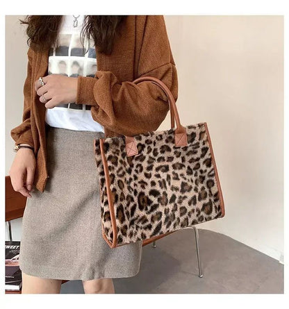 New Women Soft Plush Hand Bag New Winter Leopard Cow Print Tote Bags Female Pu Leather Underarm Bags Furry Fluffy Shoulder Bag