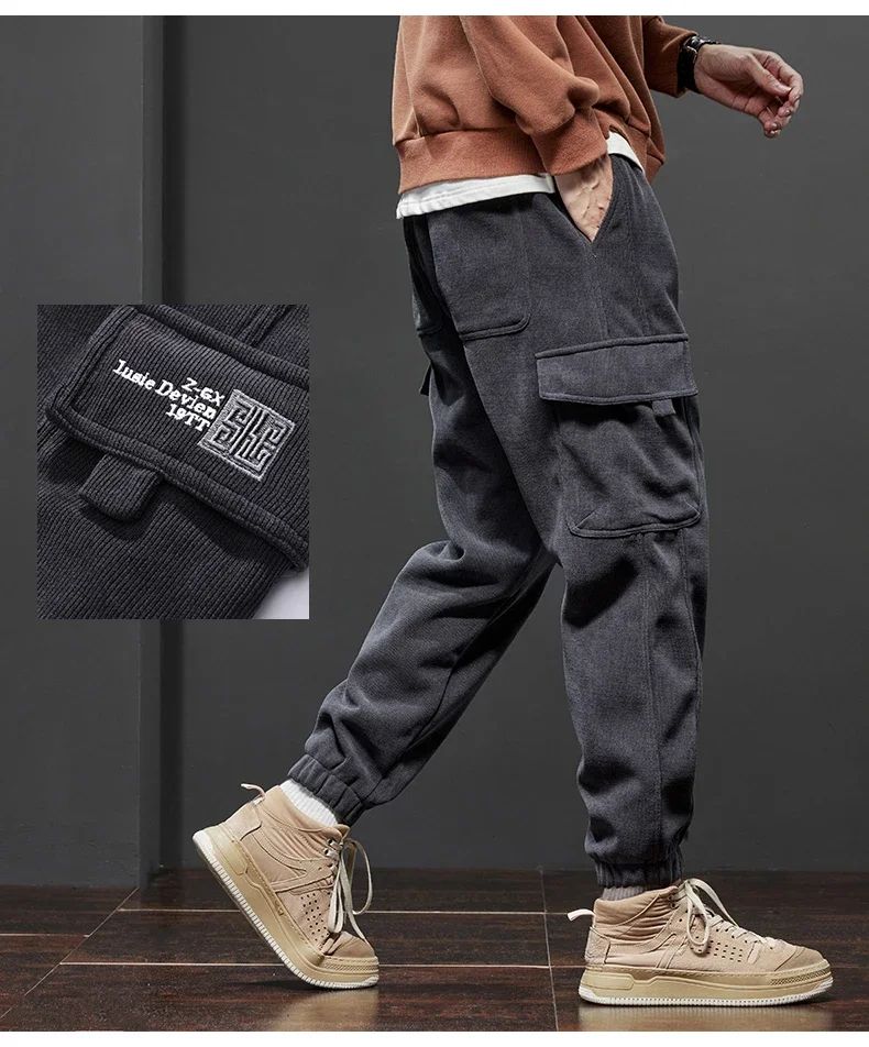 Winter New Thickened Warm Men's Corduroy Cargo Pants Fleece Loose Streetwear Joggers Harem Pants Sweatpants Male Trousers Black