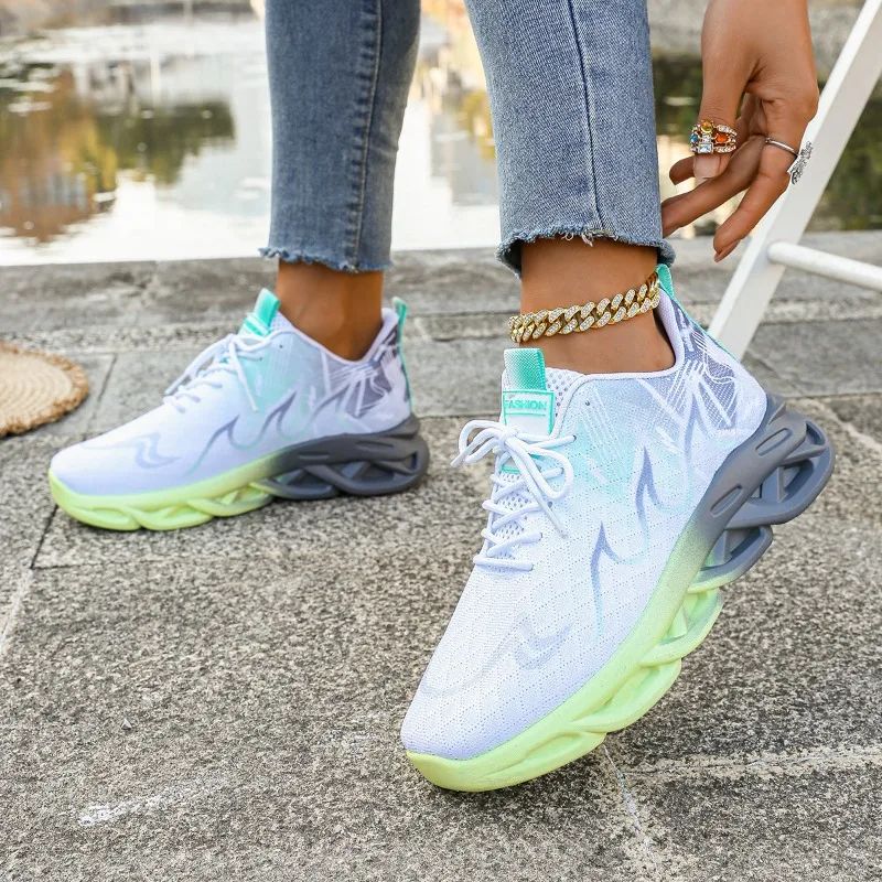 Tênis Casual Feminino Esportivo Respirável Leve Antiderrapante Plano Calçados para Caminhada Corrida ao Ar Livre Tênis Vulcanizado Feminino