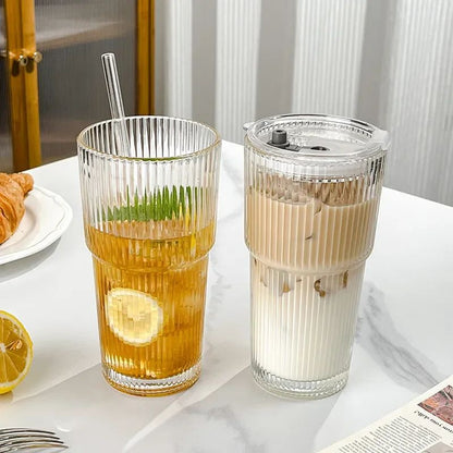 Copo de Café de Vidro Listrado 600ML com Tampa e Canudo Copos Transparentes para Suco Leite Chá Canecas de Café Gelado Utensílios para Beber