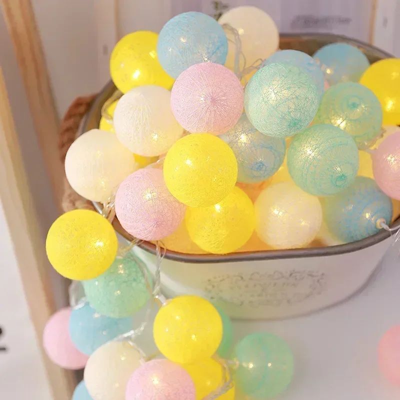 10/20LED Cotton Balls String Lights Battery Powered Fairy Garland Lighting Strings Holiday Wedding Party Decoration Birthday