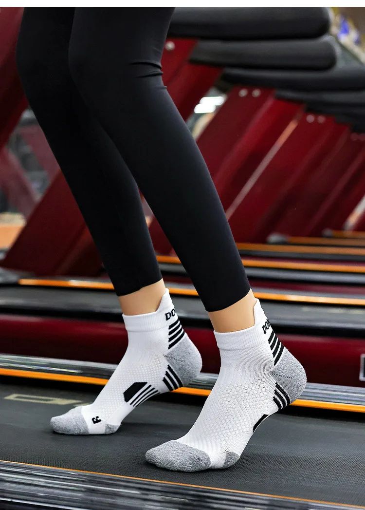 3 Pares Meias de Corrida de Maratona Masculinas Femininas Profissionais Esportivas Tornozelo Fitness Tubo Acolchoado Engrossado Baixo Cano Curto Barco Meias