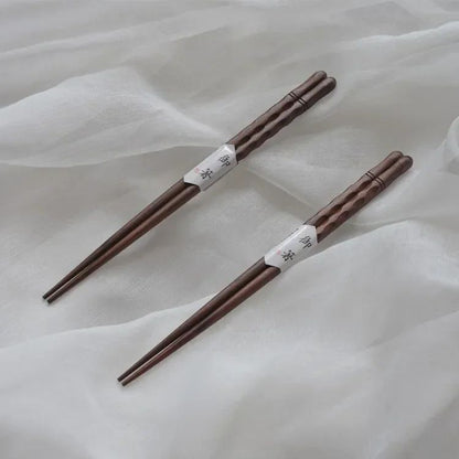 2 pares Criativo Chinês nogueira preta tartaruga concha tangente pauzinhos de madeira presente de família pauzinhos de madeira