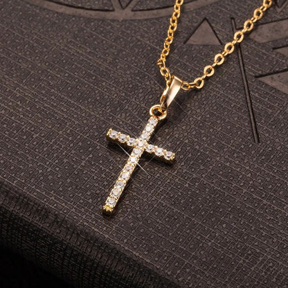 Colar Gargantilha com Pingente Cruz de Aço Inoxidável com Zircônia para Mulheres Homens Design Personalizado Hip Hop Popular Joias de Festa Presentes