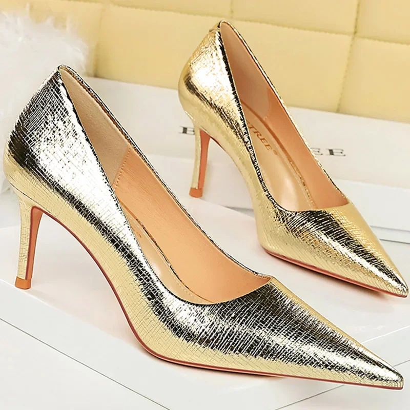Spring Autumn New Women 7cm High Heels Fashion Retro Holiday Party Pumps Lady Gold Silver Daily Office Pointed Toe Low Heels
