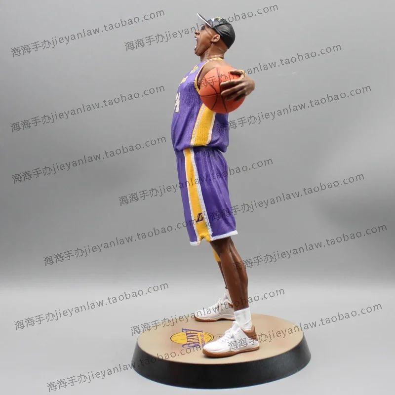 Personagem 34cm Modelo Lakers Roaring Post 24 Bryant Basquete Decoração de Casa Boneco Colecionável Figuras Modelo Lembrança Brinquedo Presentes