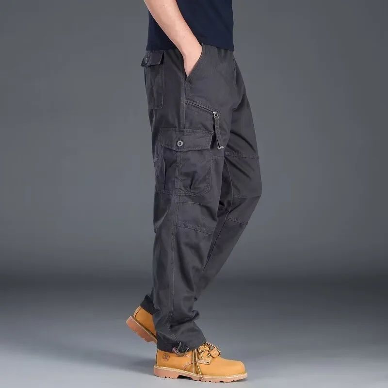 Calça Cargo Masculina de Moda Casual Esportiva com Muitos Bolsos Calça Masculina Solta Reta Elástica Calça Utilitária Versátil e Confortável