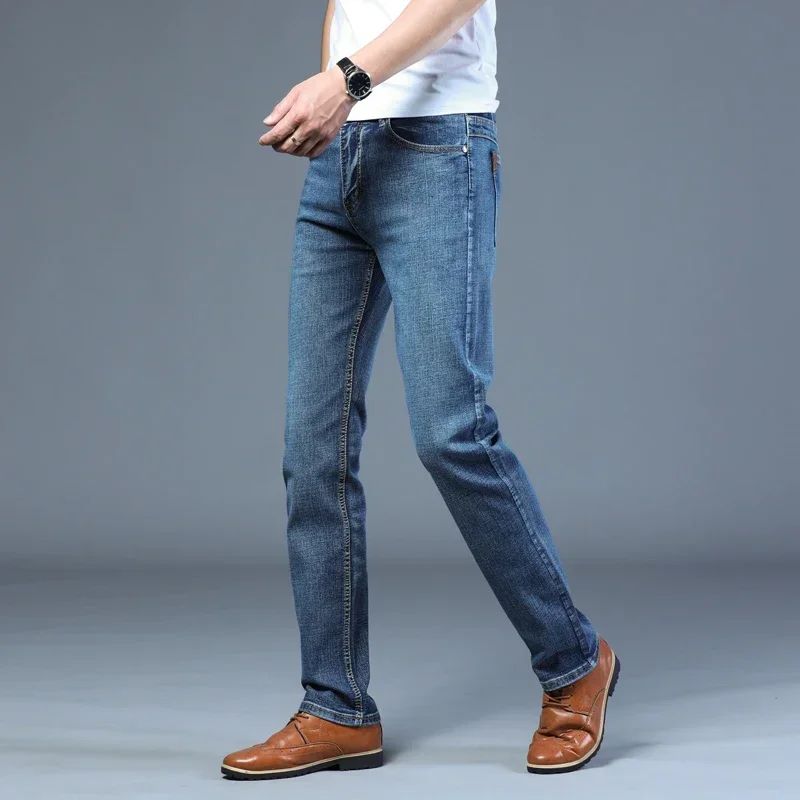 Mens High Quality Jeans Fashion Straight Denim Pants Men Classic Casual Jeans Male Plus Size Denim Trousers Ripped Jeans 28-40