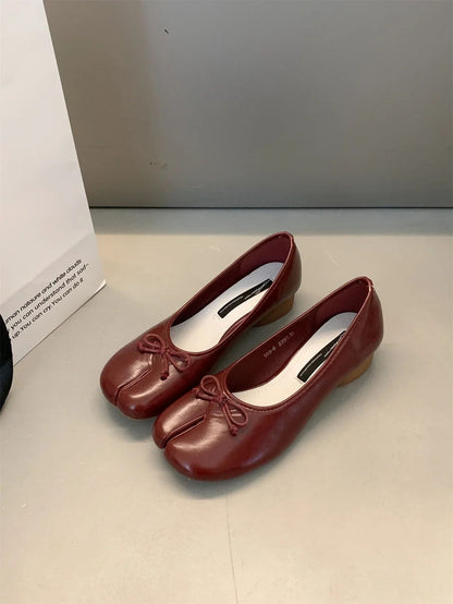 Tabi Shoes Ballet Falts Leather Ballerina Shoes For Women Split Toe Flats Tabi Shoes Slip On Soft Bottom Moccasins with Bowknot