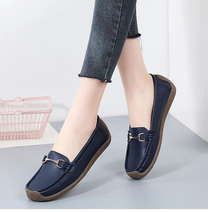 Vulcanize Women Shoes Flats Leather Moccasins Sneakers Designer Shoes for Women Slip-on Loafers Female Boat Shoes Big Size 43