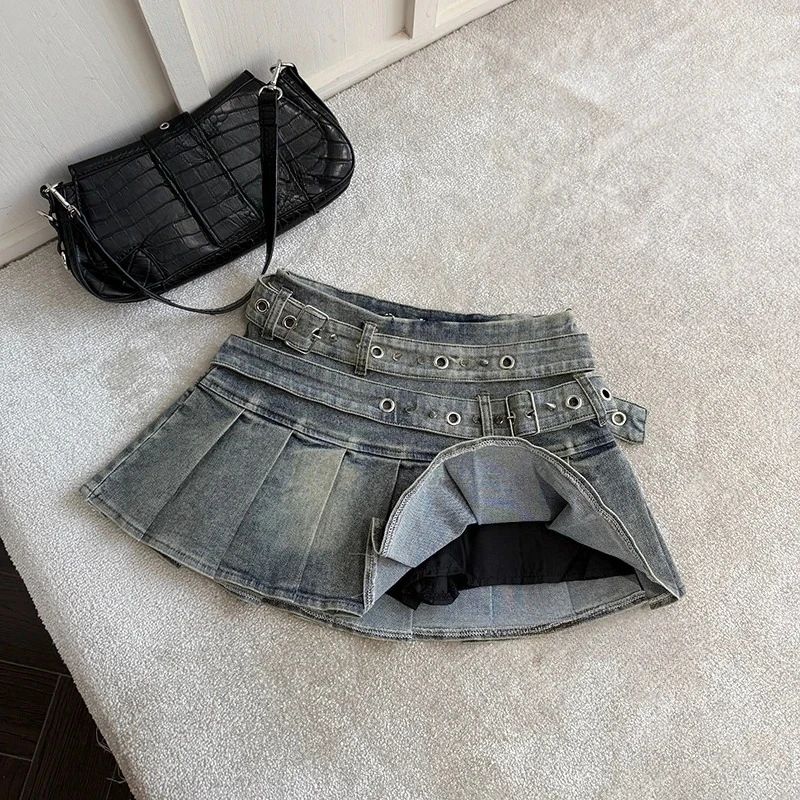 Women's Blue Black Riveted Belt Denim Skirt Y2K Harajuku High Street Fashion 90s Sexy A-line Mini Skirt Summer Clothing 2025 New