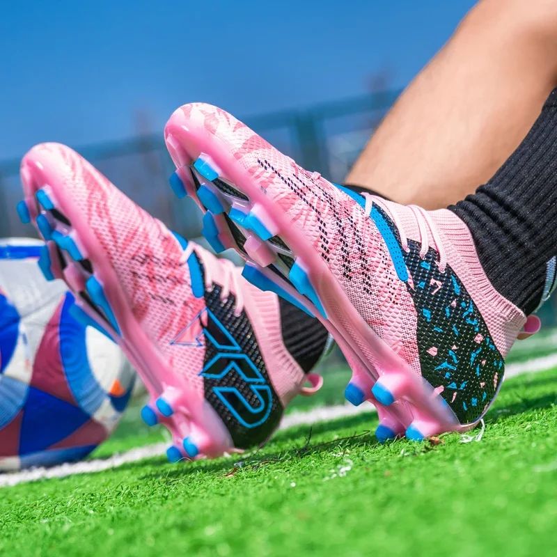 New Men TF/FG Soccer Shoes Society Original Grass Training Professional Cleats Football Boot Low Cut Top Quality Sneakers Casual