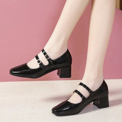 Sapatos Femininos Mary Janes com Fivela Dupla Primavera Outono Sapatos de Vestido em Couro Envernizado Scarpins Salto Alto Sapatos Retrô para Senhoras Preto Vermelho