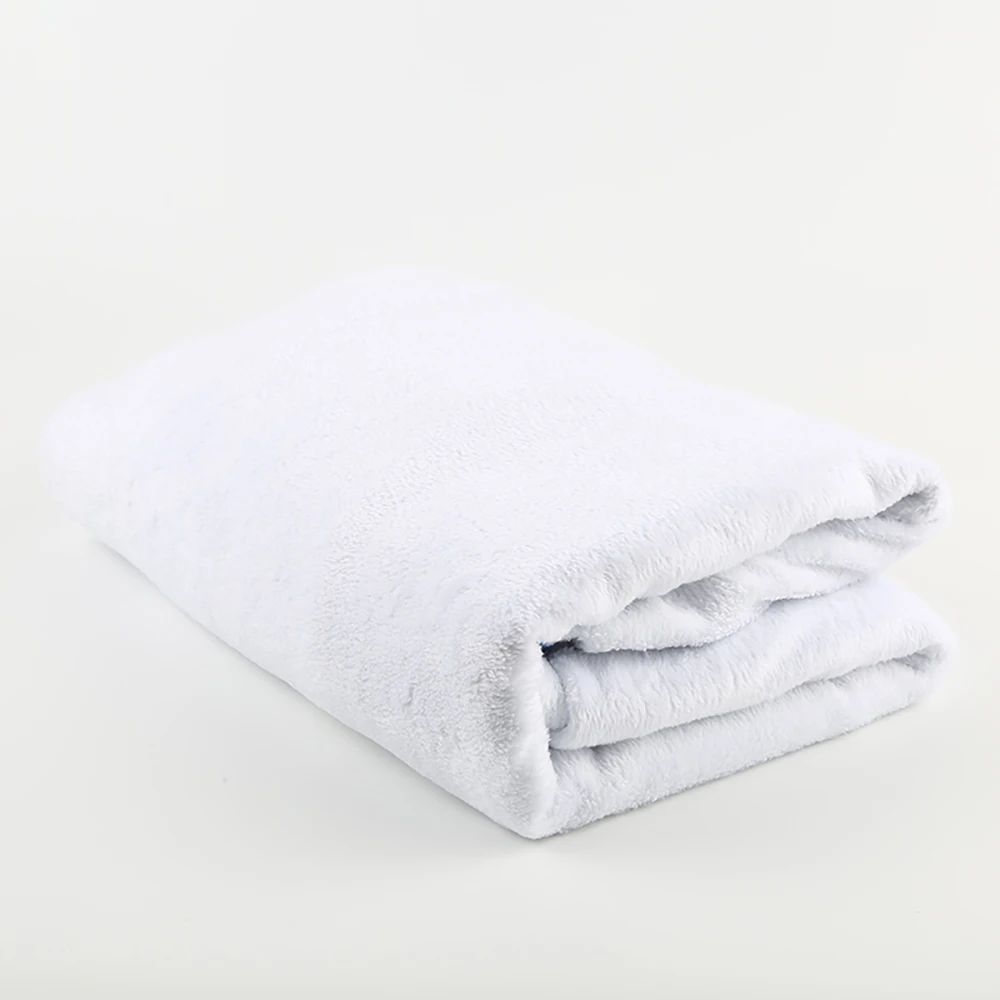 ?Tactical Rifle Print Flannel Blanket - Reversible Military-Inspired Design for Outdoor Enthusiasts Durable Warmth & Bold Style?