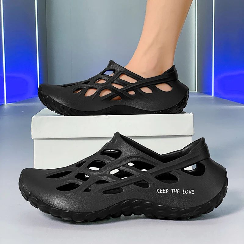 Summer Men Sandals Light EVA Men's Casual Shoes Hole Shoes Clogs Lovers Home Garden Outdoor Male Beach Flat Slippers Big Size