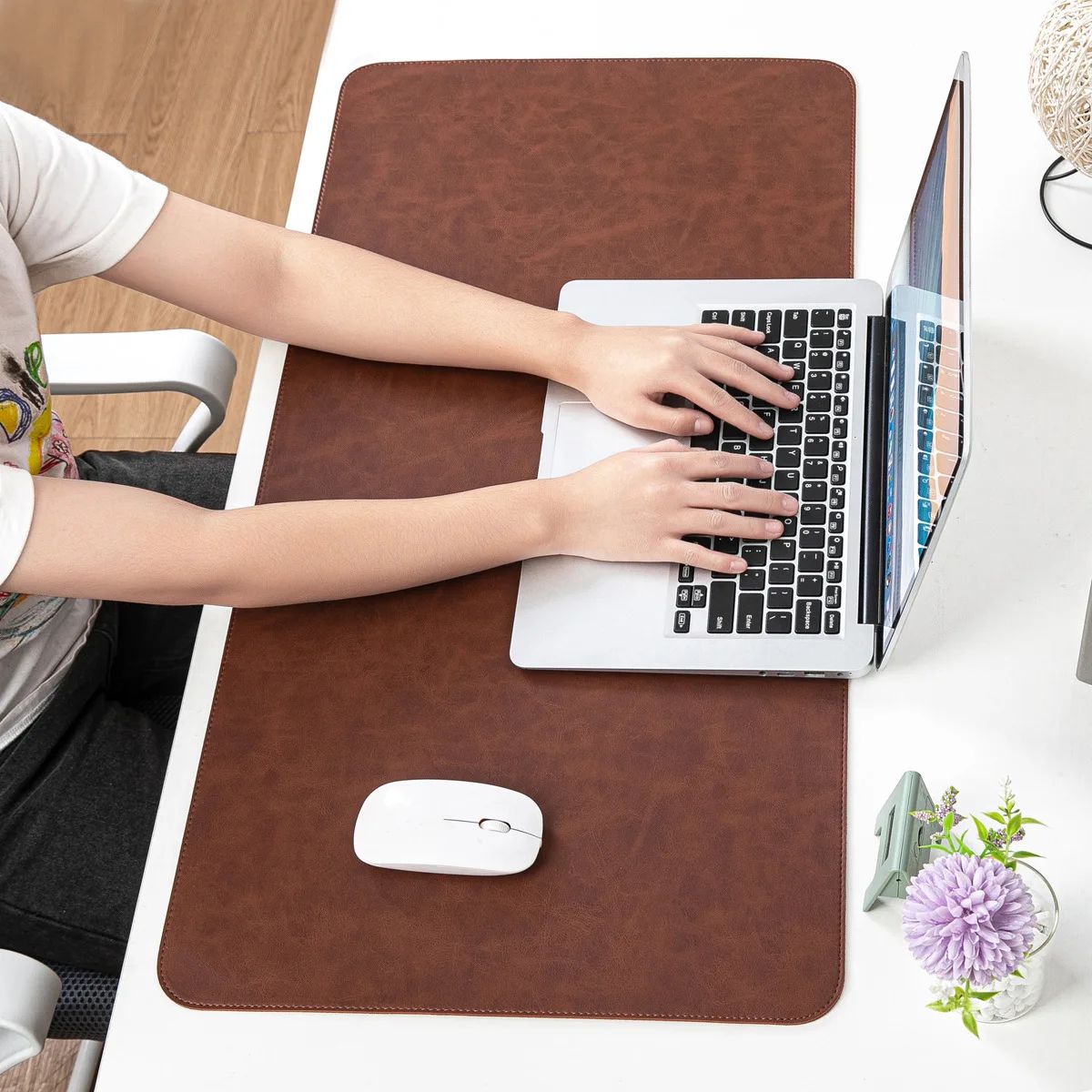 Mouse Pad Impermeável PU Tapete de Mesa Protetor Grande Mousepad Computador Laptop Antiderrapante Fácil de Limpar Tapetes de Teclado