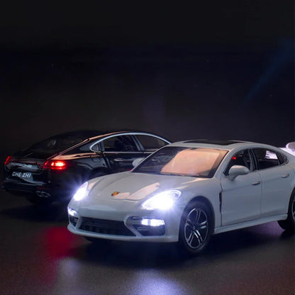1:32 Porsche Panamera Diecasts Toy Cars Miniature Scale Alloy Simulation Vehicles Car Model Children Birthday Gifts Collection