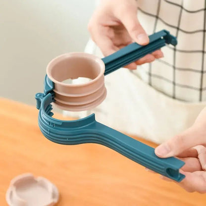 1pcs Food Storage Bag Sealing Clips Plastic Cap Sealer Clip with Pour Spouts Snack Candy Storage Fresh Clamp Kitchen Organizer