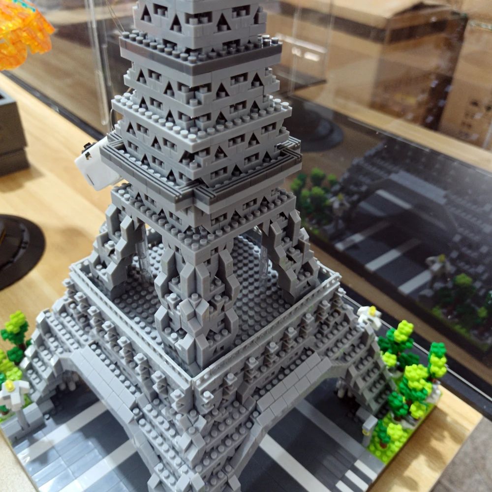 Paris Torre Eiffel Arquitetura Brinquedo de Blocos de Construção Exquisito Souvenir e Presente Perfeito | Ideal para Desafiar e Educar