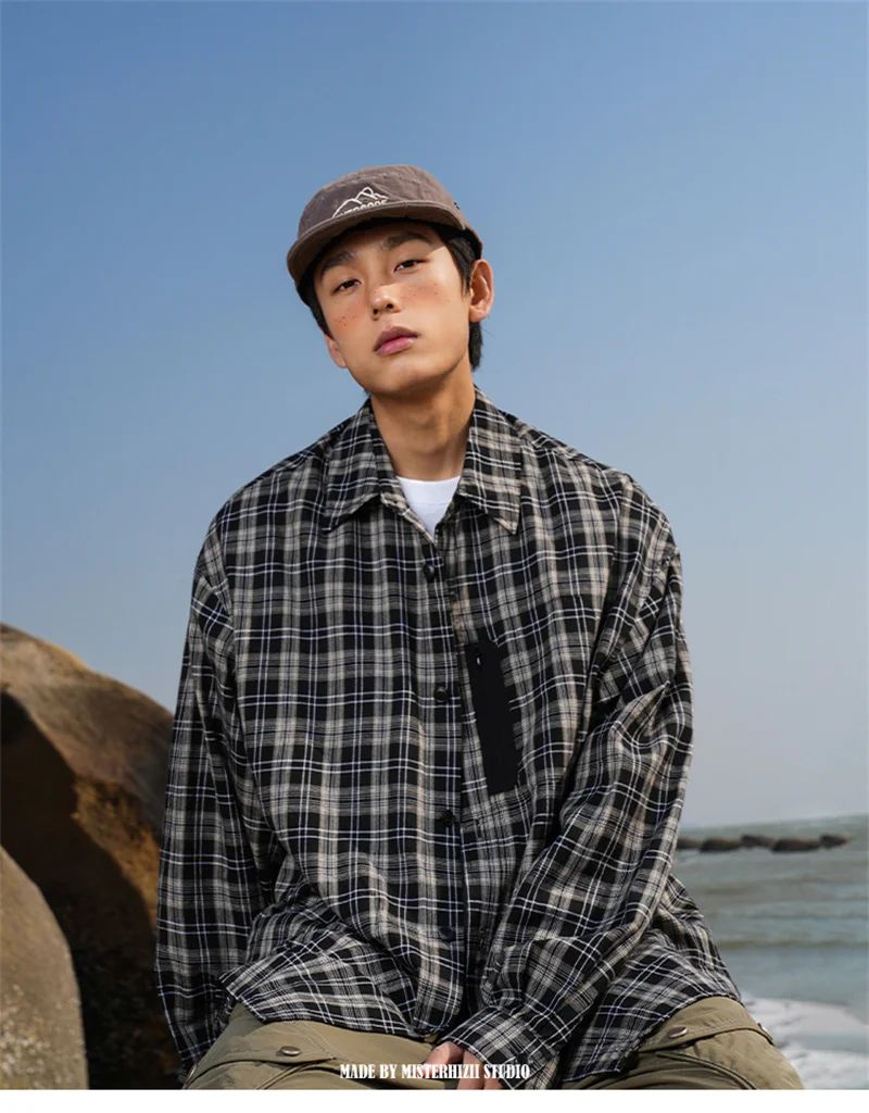 Autumn Y2K Vintage Plaid Shirts For Men Long Sleeve Button Up Blouse Korean Fashion Zip Pocket Cargo Shirt Streetwear Clothes