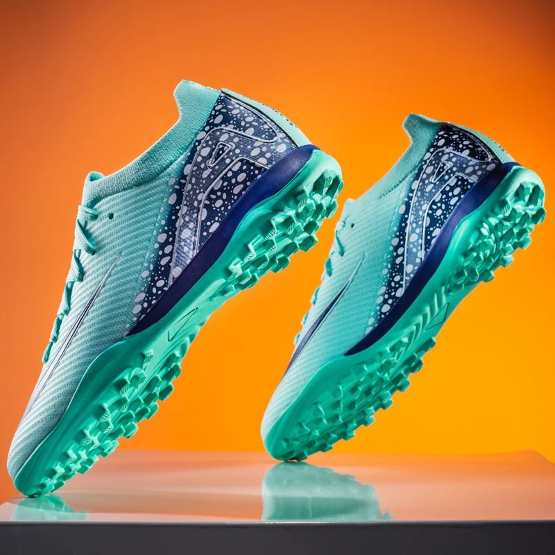 New Football Boots Professional Soccer Shoes For Men Anti-Slip Soccer Cleats High Quality Adults Outdoor Training Sneakers 2025