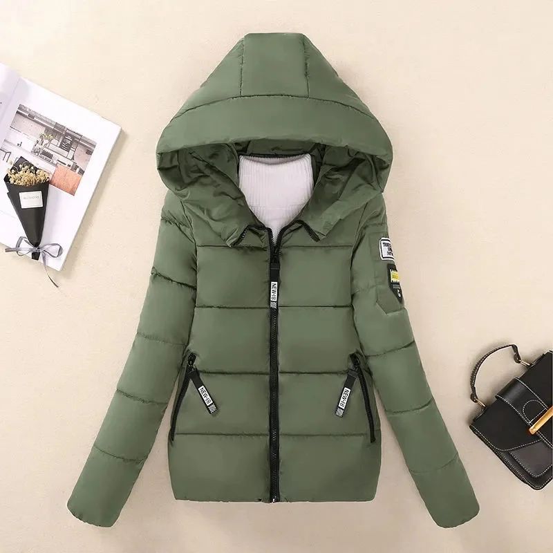 2025 New Winter Jacket Women Parkas Hooded Short Coats Female Parka Warm Thicken Jacket Korean Loose Cotton Padded Outwear