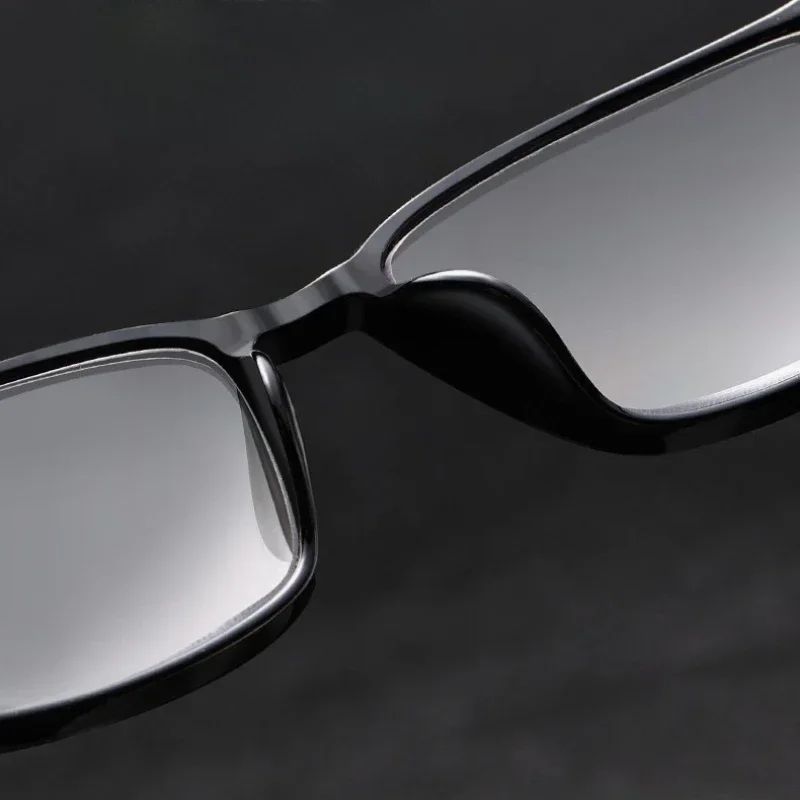 Óculos Multifocal Fotocromático para Presbiopia Armação Quadrada Óculos de Leitura para Negócios Luz Azul Lentes Acabadas para Vista Longa