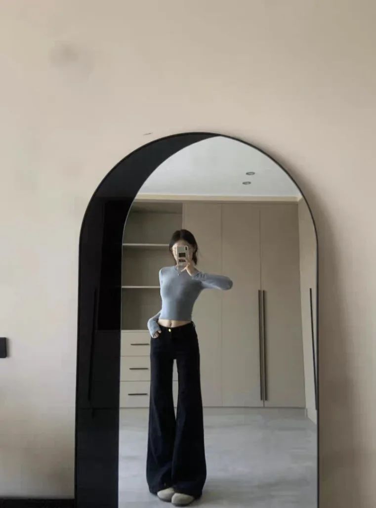 High Waist Loose Fit Bell Bottom Jeans Women's Black Slimming Denim Pants Spring 2025 Fashion Trend Wide Leg Casual Trousers