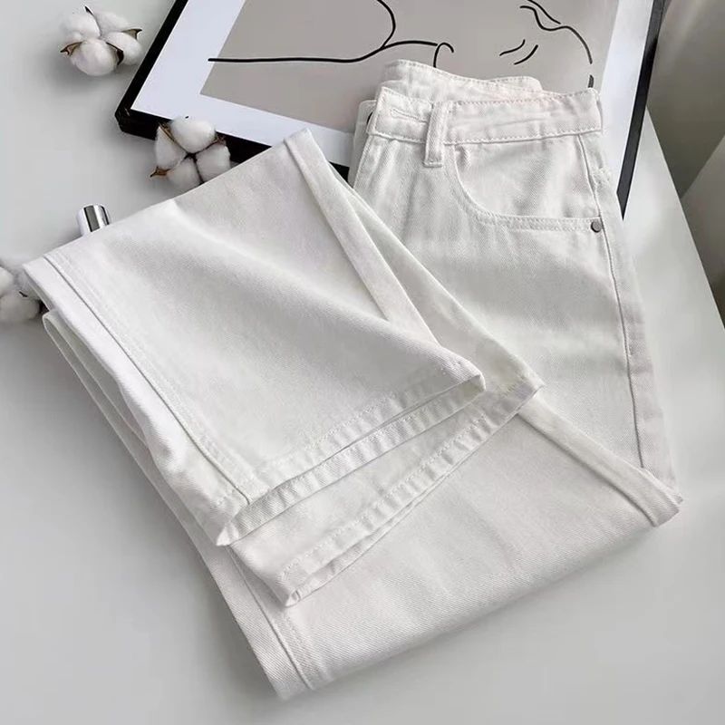 Winter Female Snow Warm High Waist Jeans Women Korean Fleece Thermal Denim Pants Girls Fashion Plush Straight Leg Trousers