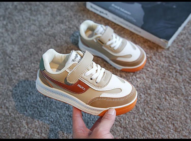 Children's Spring New Leather Upper Sneakers Middle Large Children's Casual Shoes Boys and Girls Soft Sole Students Tennis Shoes