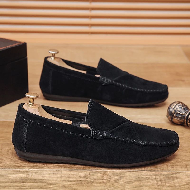 Fashion Suede Men Casual Shoes Male Lazy Shoes Breathable Comfort Slip-on Mens Driving Shoes Luxury Brand Loafers Moccasins