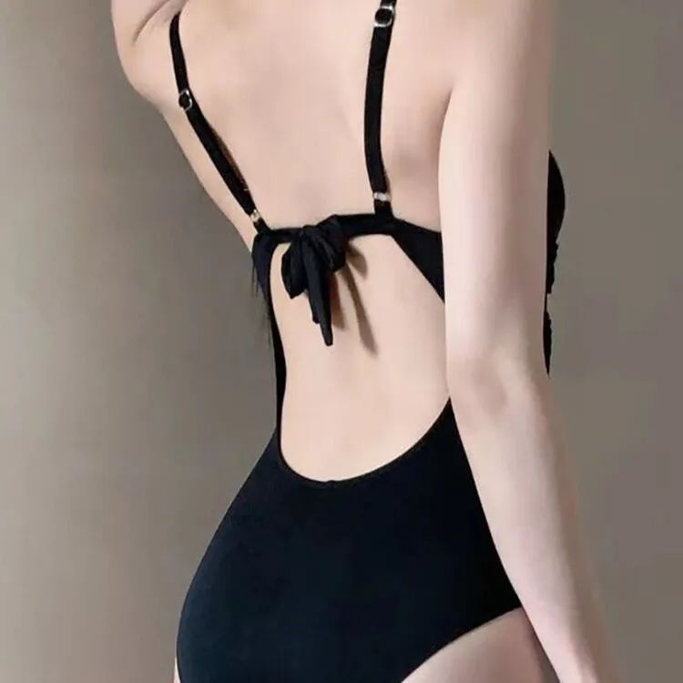 Sexy One-Piece Swimsuit Women Summer Hot Spring Conservative Personality Retro Cover-Up Slimming Solid Color Beach Gathered Swim