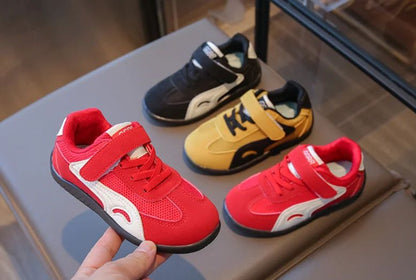 Children Sneakers Autumn New Soft Sole Lightweight Non Slip Girls Running Shoes Fashion Cross Tied Comfortable Boys Casual Shoes