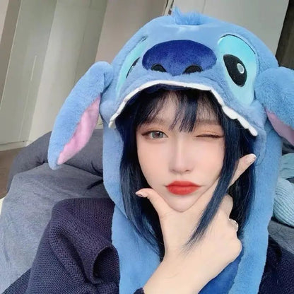 Chapéus de pelúcia Disney Anime Stitch para mulheres, chapéus bonitos de desenho animado com orelhas balançando, presentes para meninas, chapéu quente de inverno infantil