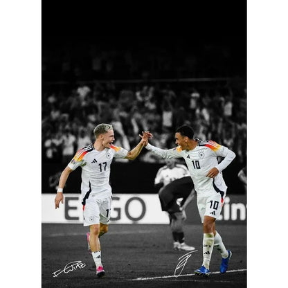 Modern Soccer Sport Player Portrait Poster Print Football Play Picture Canvas Painting Wall Art for Living Room Home Decor Mural