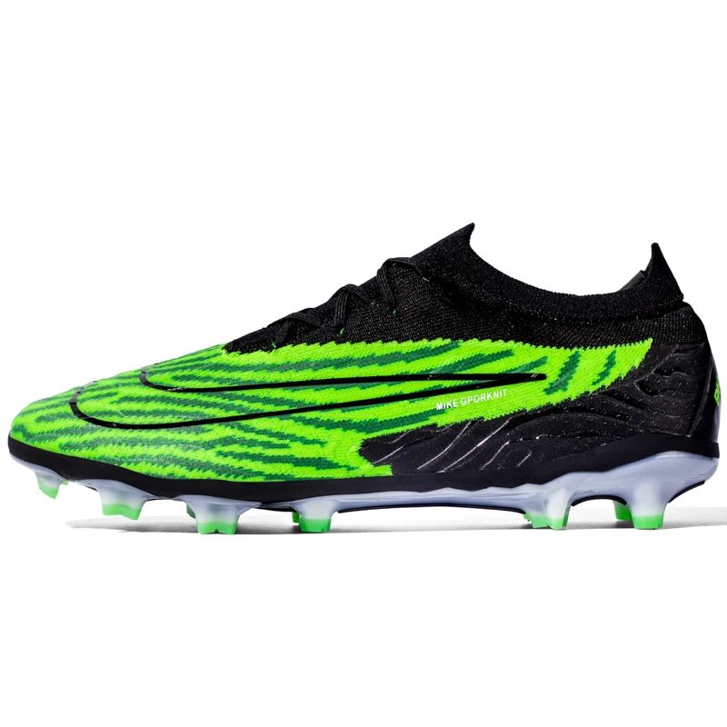Society Cleats Men Soccer Shoes Professional Boys Football Boots Indoor Original Football Field Boots Sneakers Training Fast