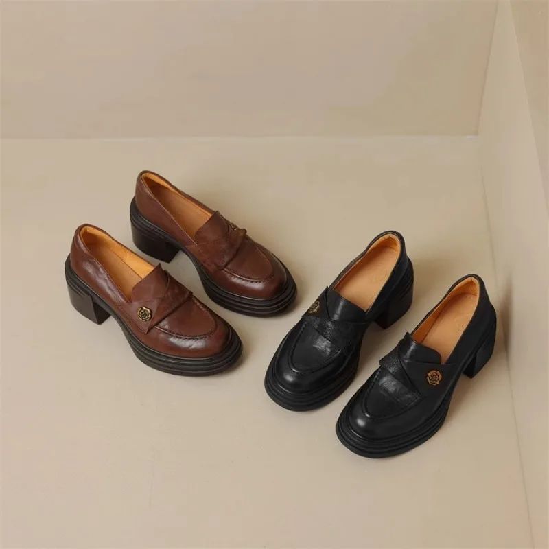 Sapatos Femininos Mary Jane Retrô da Moda Primavera Outono Sapatos Casuais Versáteis Femininos Salto Alto Lolita Sapatos de Couro