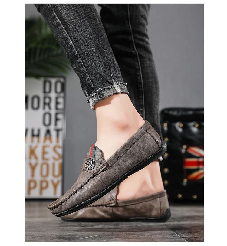 Men Driving Shoe Leather High Quality Breathable Slip on Men Casual Shoes Comfortable Light Men Loafers Formal Men Dress Shoes