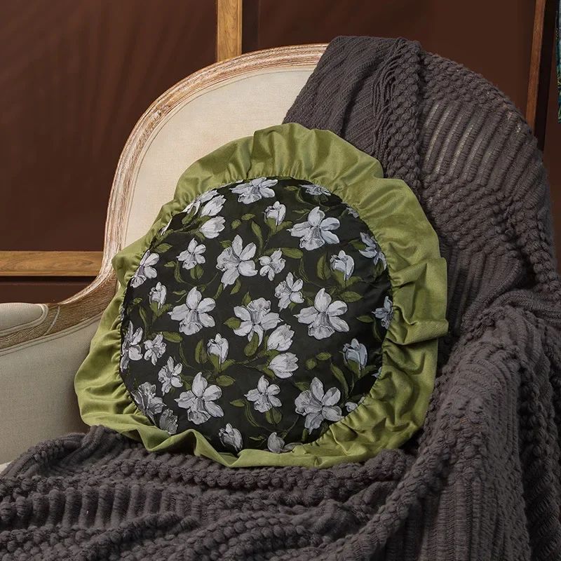 Removable Washable American Light Luxury Sofa Flower Pillow Homestay Round Cushion Retro Ruffle Edge Red Pillow  Throw Pillows