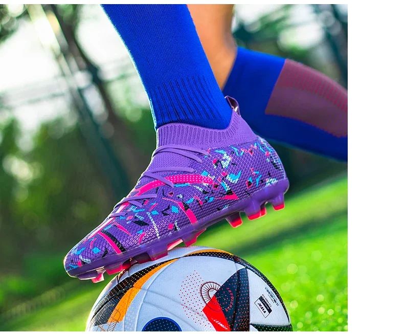 New Men TF/FG Soccer Shoes Society Original Grass Training Professional Cleats Football Boot Low Cut Top Quality Sneakers Casual