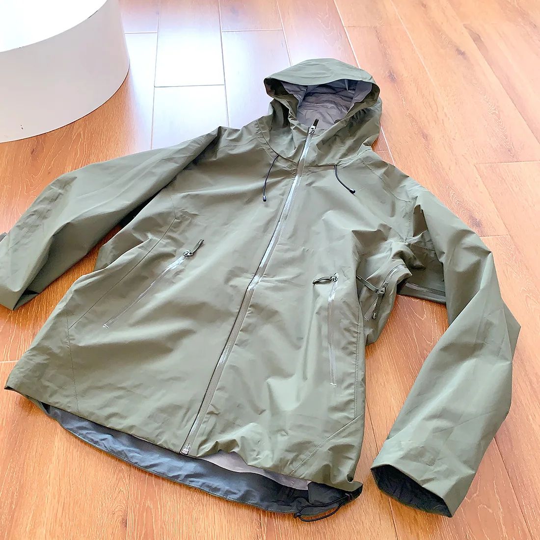 ARC New Storm Jacket Lovers Outdoor Sports Camping Mountain Skiing Trend Fashion British Wind Leisure Waterproof Storm Jacket