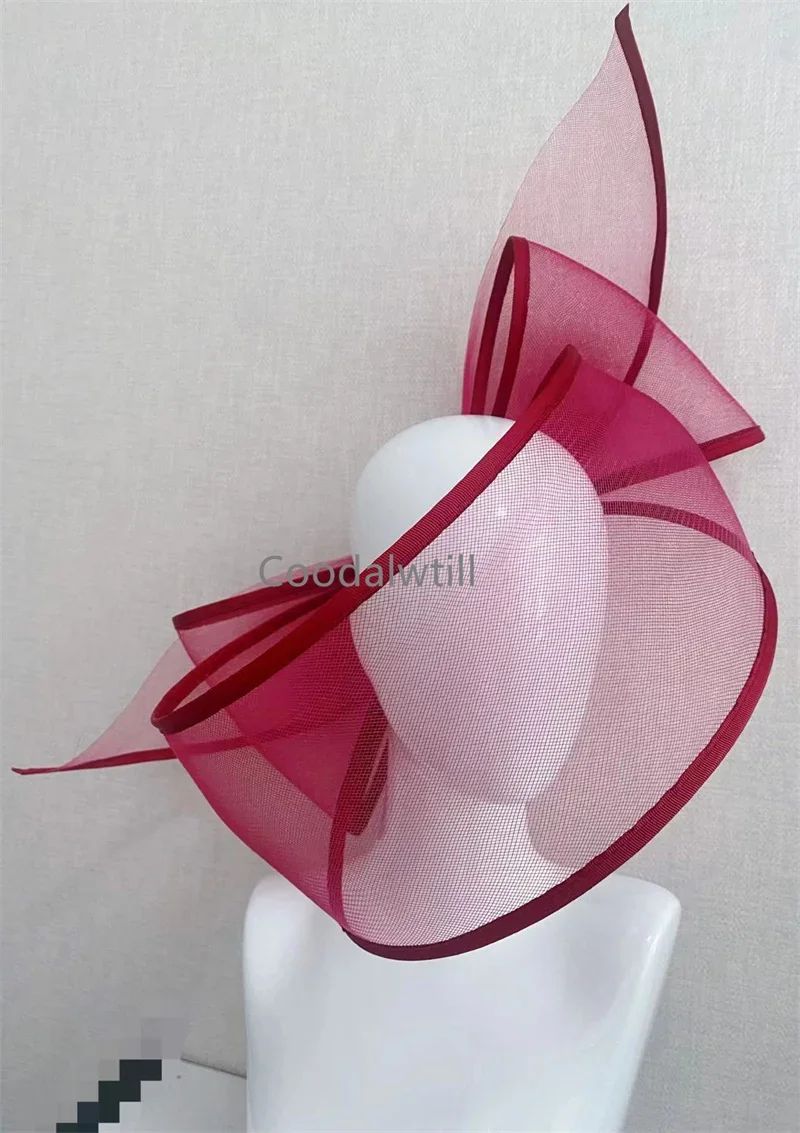 Fascinator de Véu Branco Elegante Chapéu Feminino para Kentucky Derby Evento de Corrida Adorno de Cabeça de Moda Boné de Rede Chapeau para Eventos Femininos