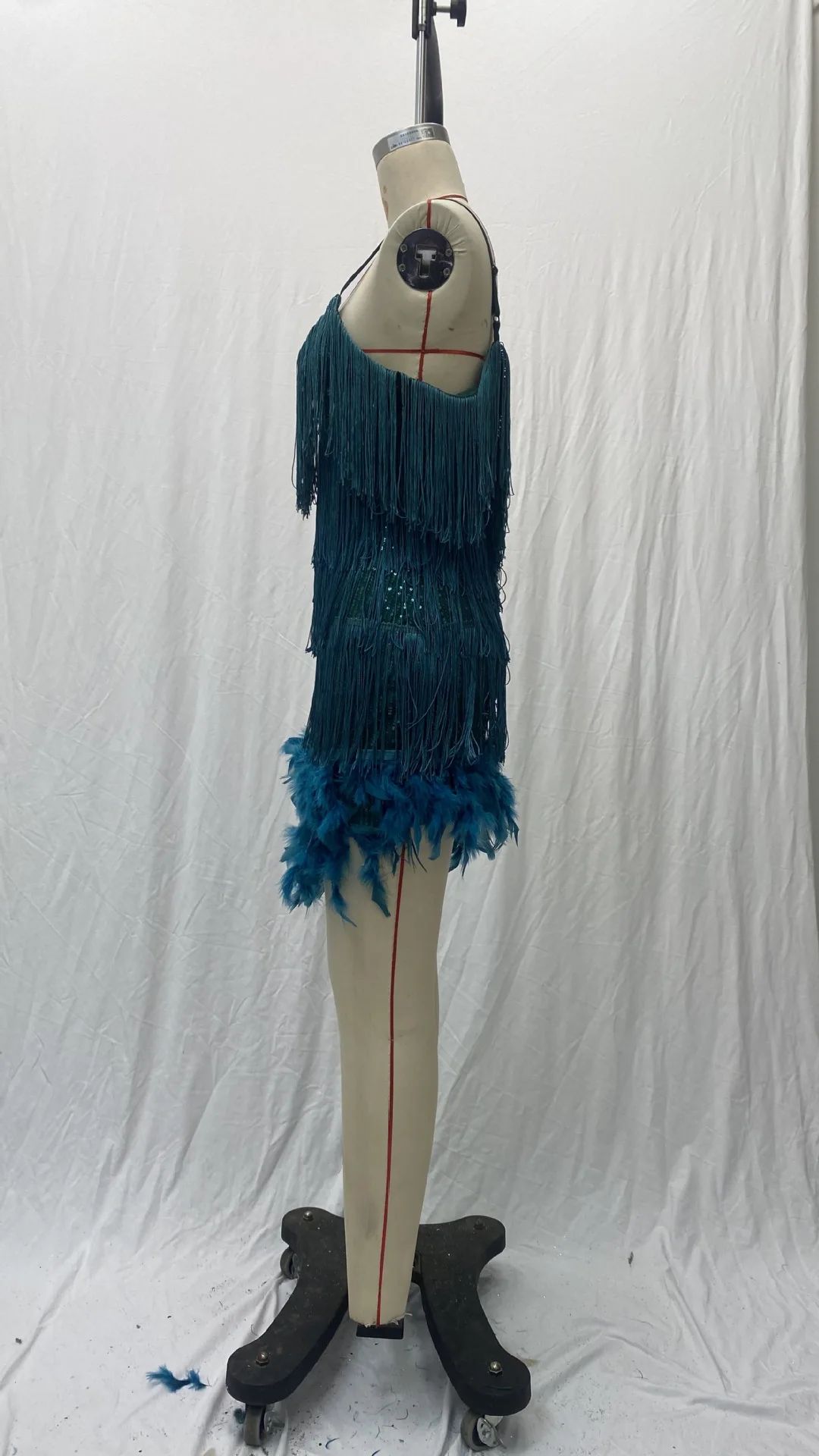 2024 Summer New Fashionable Framed Sequins Feather Patchwork Dress Colorful Amazon Direct Sales Women's Sleeveless Dress