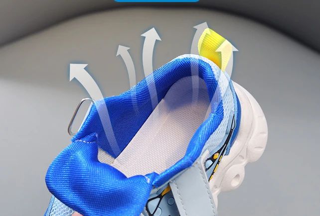 Tennis Shoe LED Children Trainer Cartoon Boy Casual Sneaker for Boy Kid Shoe for Girl Mesh Breathable Shoe Baby Illuminated Shoe