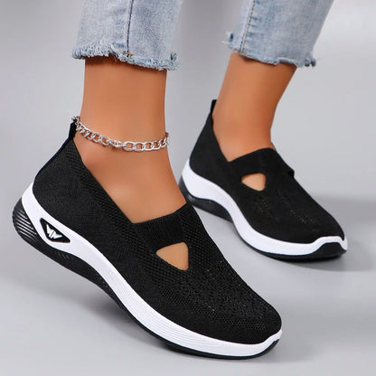 Women's Shoes 2025 Spring New Middle aged and Elderly Mom Shoes Soft soled Breathable Women's Casual ShoesSports Shoes
