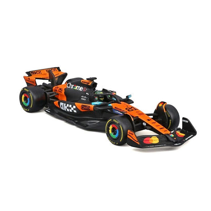 Novo Em Estoque Bburago 2025 F1 1:43 McLaren Mcl39 F1 Versão Capacete Miniatura em Liga de 2025 Campeões Carro F1 Modelo Brinquedos Personalizados