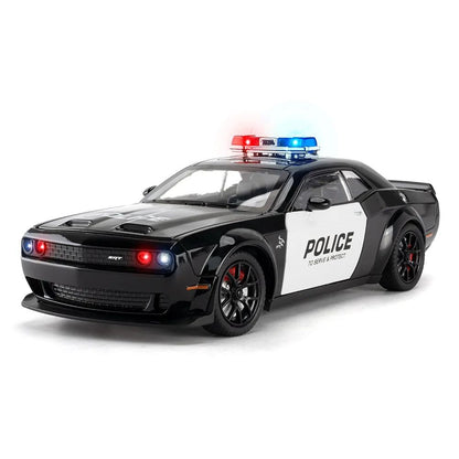 1:24 Dodge Challenger SRT Hellcat Modelo de Carro de Polícia de Brinquedo Pneu de Borracha Carro em Miniatura Puxar para Trás Luz Música Veículo Meninos Adultos Presentes
